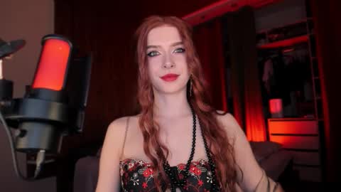 Snapshot of irisice chatting on 09/28/25, 05:40 Miss Iris Fansly Miss Iris new inst. online show from 09/28/25, 05:40