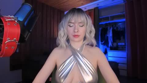 Snapshot of irisice chatting on 01/14/26, 10:36 Miss Iris Fansly Miss Iris new inst. online show from 01/14/26, 10:36