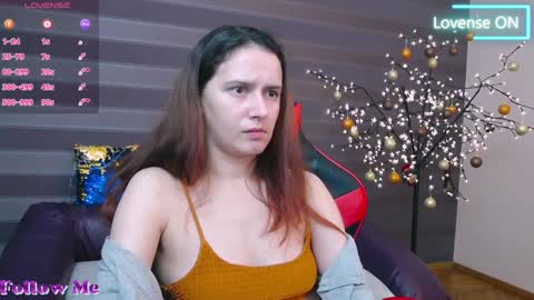 Snapshot of irisnichols chatting on 12/19/24, 04:02 Iris online show from 12/19/24, 04:02