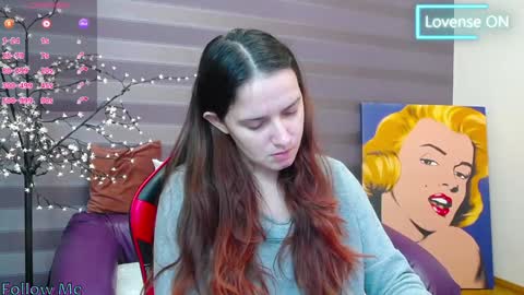 Snapshot of irisnichols chatting on 01/19/25, 12:06 Iris online show from 01/19/25, 12:06
