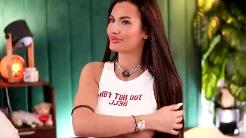 Snapshot of irisnightshade chatting on 07/20/26, 04:05 Maria online show from 07/20/26, 04:05