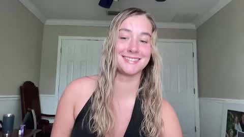 Irispink1 online show from 06/08/26, 04:51