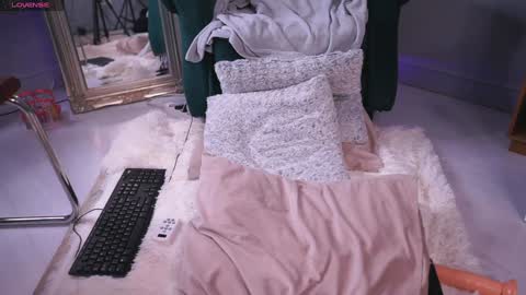 Maria online show from 12/29/24, 04:16