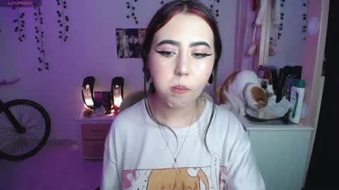 Iris  online show from 01/06/26, 04:38