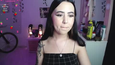 Iris  online show from 01/10/26, 04:25