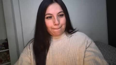 Snapshot of irissex07 chatting on 10/05/25, 02:54    YOU IRIS      online show from 10/05/25, 02:54