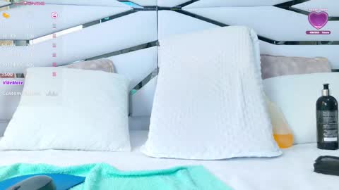 Iris online show from 02/25/25, 05:36