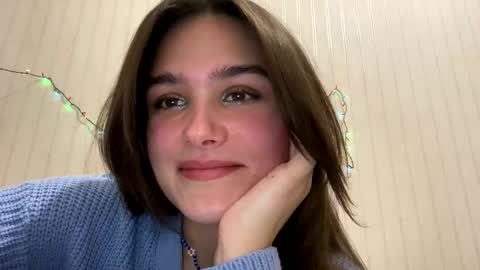 irisss31 online show from 12/31/24, 05:07