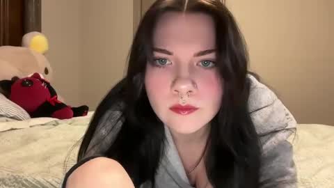 irissweets online show from 09/25/25, 01:20