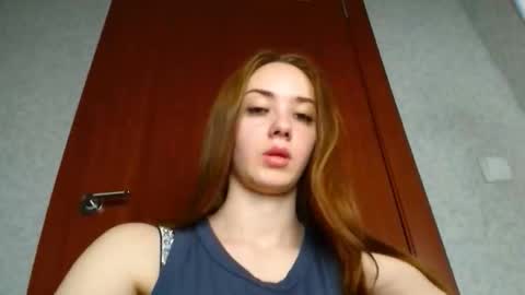 irma_b2004 online show from 09/18/25, 02:08