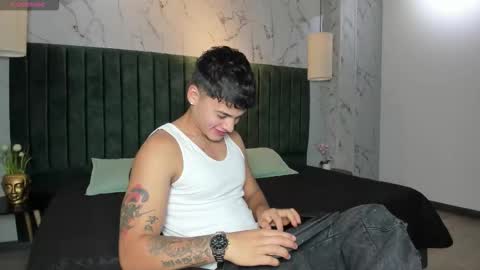 Snapshot of iron_tous chatting on 02/02/26, 08:40 Iron Tous online show from 02/02/26, 08:40