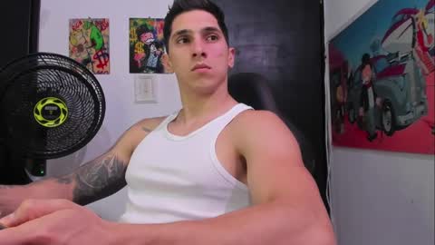 Snapshot of ironflex1 chatting on 01/02/25, 08:35 Jake online show from 01/02/25, 08:35
