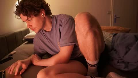 Sam online show from 11/23/25, 09:36