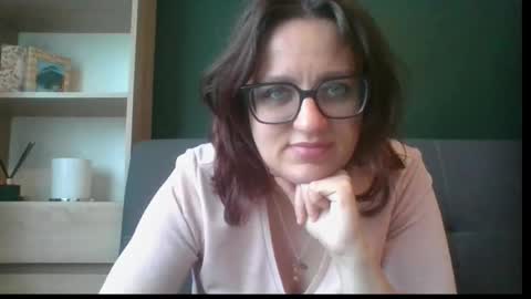 Snapshot of irresistibleparis chatting on 05/21/26, 05:36 Paris online show from 05/21/26, 05:36