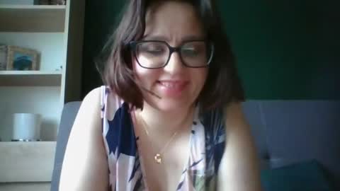 Paris online show from 06/22/26, 05:26