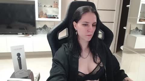 Irwi Tomboy online show from 03/09/25, 09:14