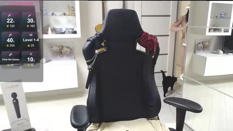 Irwi Tomboy online show from 10/09/25, 07:23