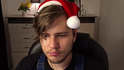 Jess online show from 12/22/24, 07:31