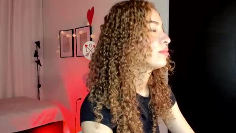 isa_____ online show from 02/18/25, 01:43