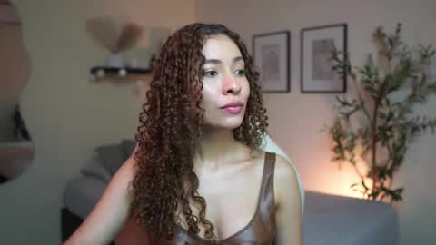 isa_____ online show from 03/09/26, 09:30