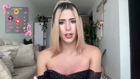 Isabella online show from 04/24/26, 07:27