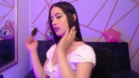 isa__rodriguez online show from 05/12/26, 03:58