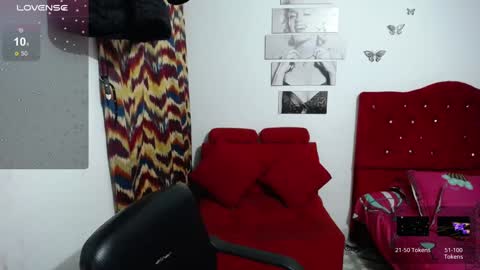 Isa online show from 01/11/25, 12:22