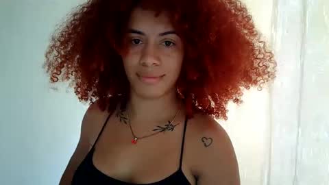 Snapshot of isa_bellaxx23 chatting on 09/08/25, 02:16 isa_bellaxx23 online show from 09/08/25, 02:16