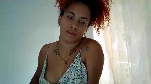 Snapshot of isa_bellaxx23 chatting on 09/10/25, 09:26 isa_bellaxx23 online show from 09/10/25, 09:26