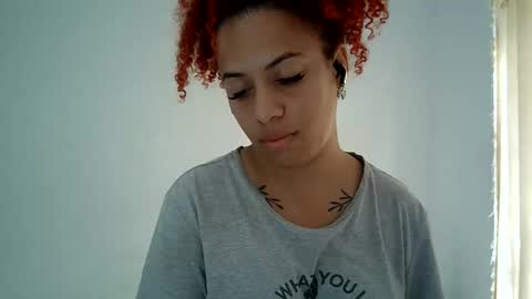 Snapshot of isa_bellaxx23 chatting on 01/18/26, 09:29 isa_bellaxx23 online show from 01/18/26, 09:29