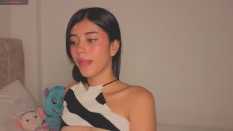 Isa Dolly online show from 03/25/26, 11:44