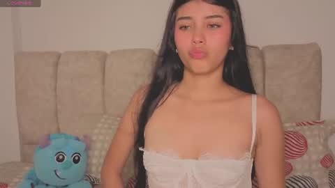 Snapshot of isa_dolly chatting on 06/10/26, 09:35 Isa Dolly online show from 06/10/26, 09:35