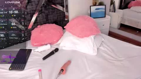 oIssaJonneso online show from 02/24/26, 01:53