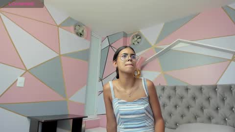 Snapshot of isa_little4u chatting on 02/06/25, 06:24 online show from 02/06/25, 06:24