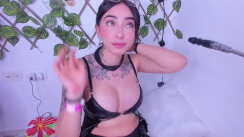 ....  Connection time 900 pm to 500 amRest days Wednesday and Saturday online show from 12/02/24, 07:36