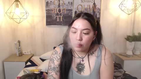 Snapshot of isa_reel chatting on 02/04/25, 10:10 ISA online show from 02/04/25, 10:10