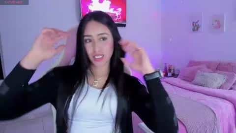 isaa_diamond online show from 07/28/26, 12:29