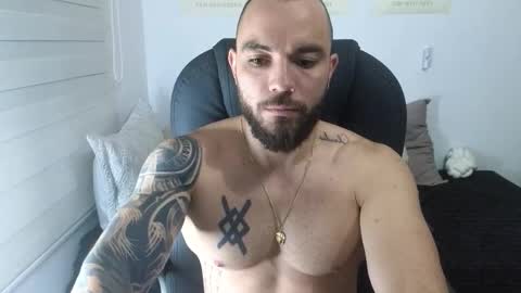 Isaac carter online show from 10/23/25, 10:58