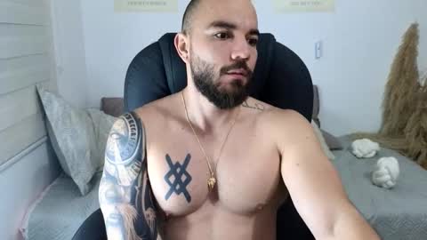 Isaac carter online show from 11/21/25, 10:47