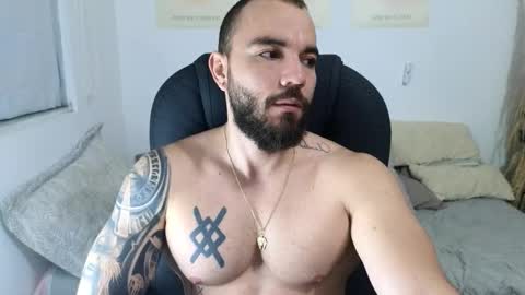 Isaac carter online show from 12/04/25, 10:13