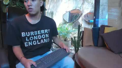 isaac_grimm online show from 04/18/26, 06:56