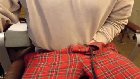 isaac online show from 01/26/25, 09:18