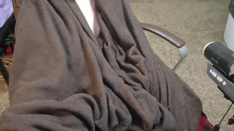 isaac online show from 02/17/25, 09:24