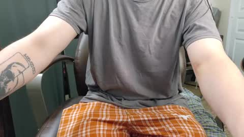 isaac online show from 10/13/25, 09:37