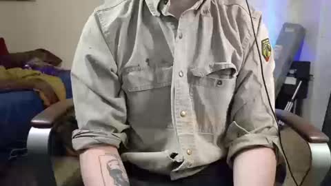 isaac online show from 10/16/25, 10:44