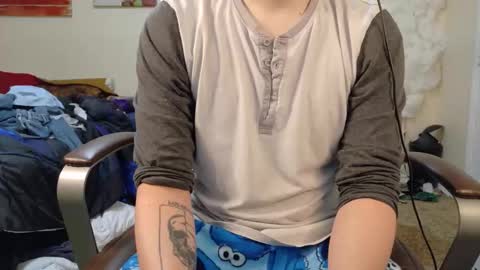 isaac online show from 11/02/25, 07:05