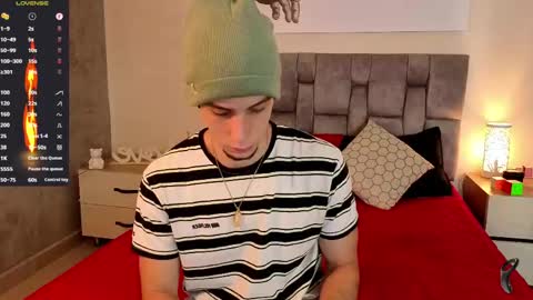 isaacblaze  online show from 06/04/26, 03:56