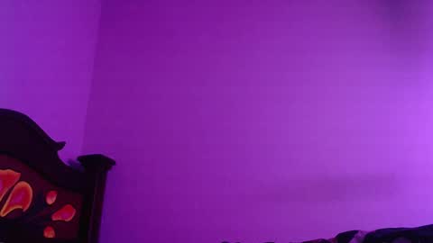 isaac online show from 01/16/25, 07:17