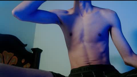 isaac online show from 03/05/25, 09:16