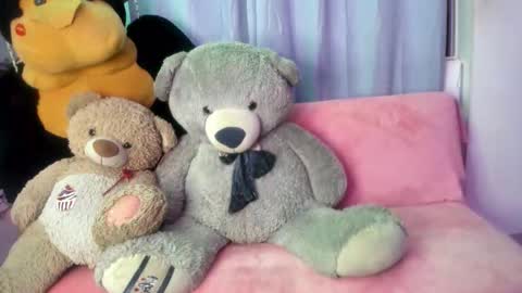 isaac online show from 01/14/26, 03:23